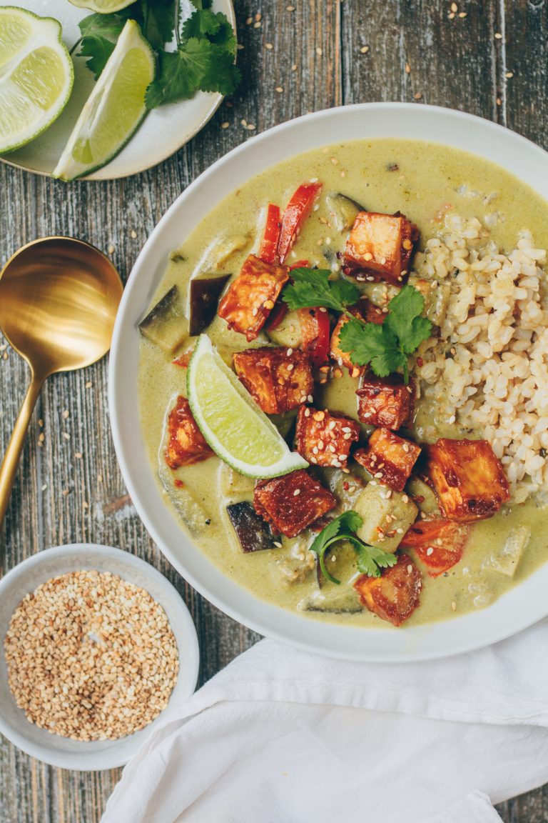 ThaiInspired Green Curry with Crispy Peanut Tofu healthienut Easy