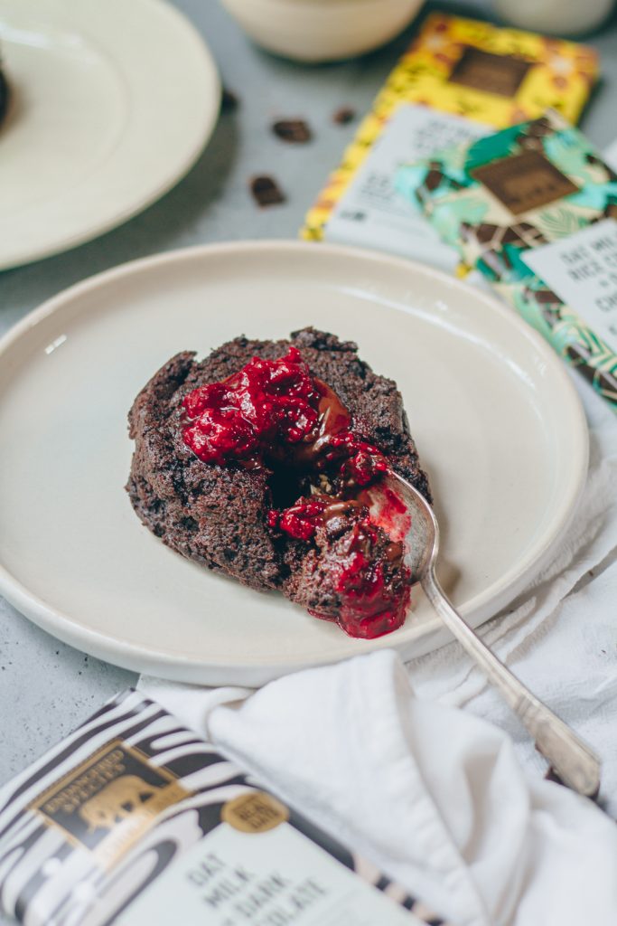 vegan chocolate lava cake with raspberry sauce 