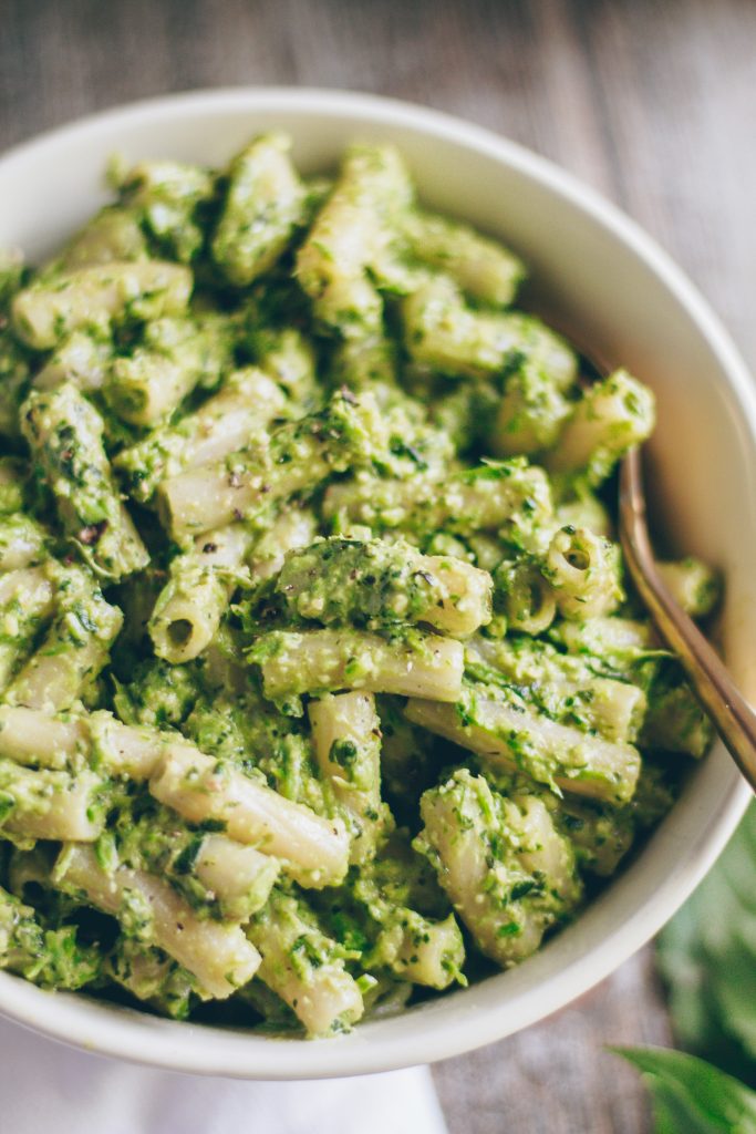 vegan asparagus mint pesto pasta 