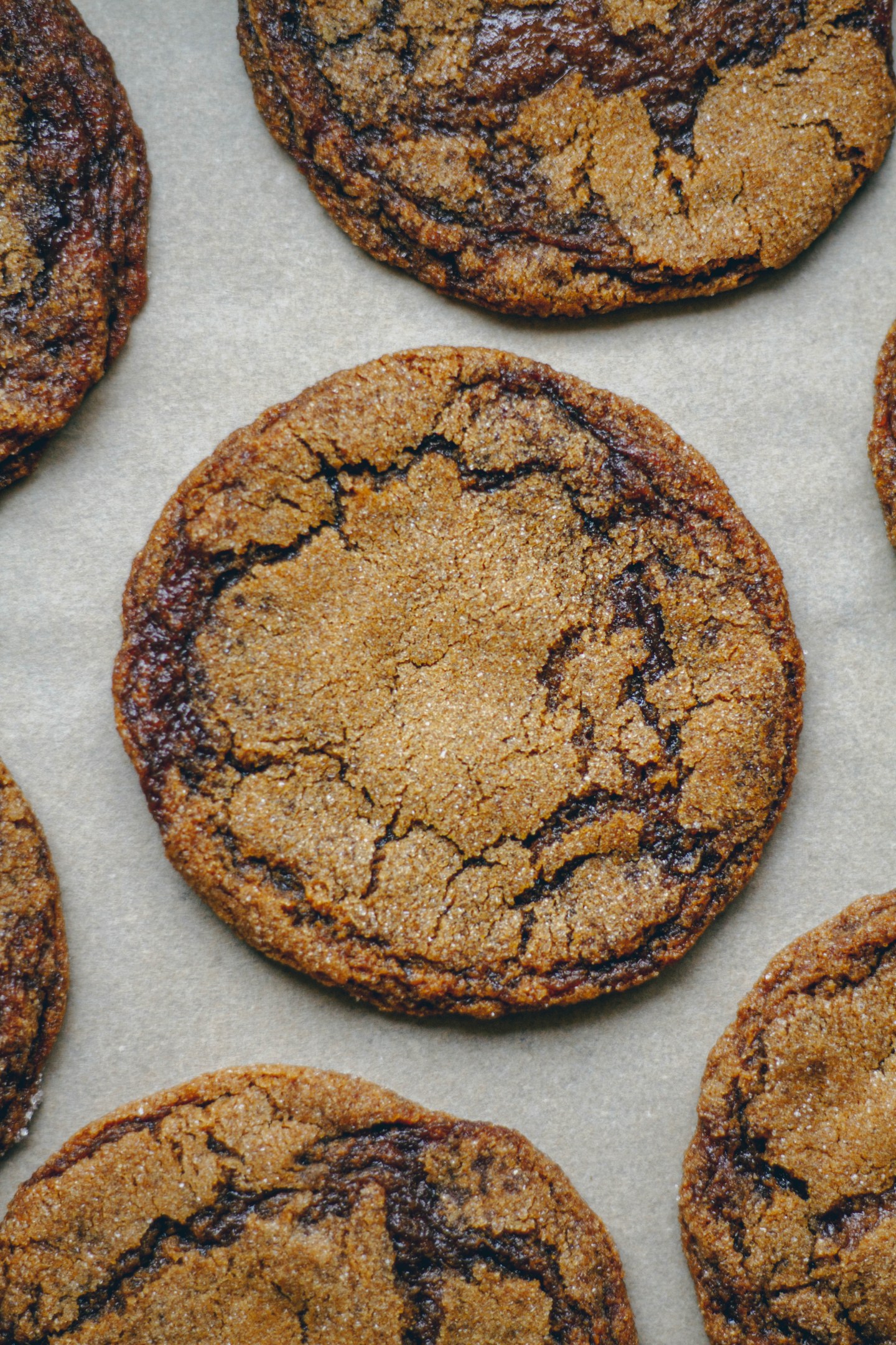 vegan ginger molasses cookies