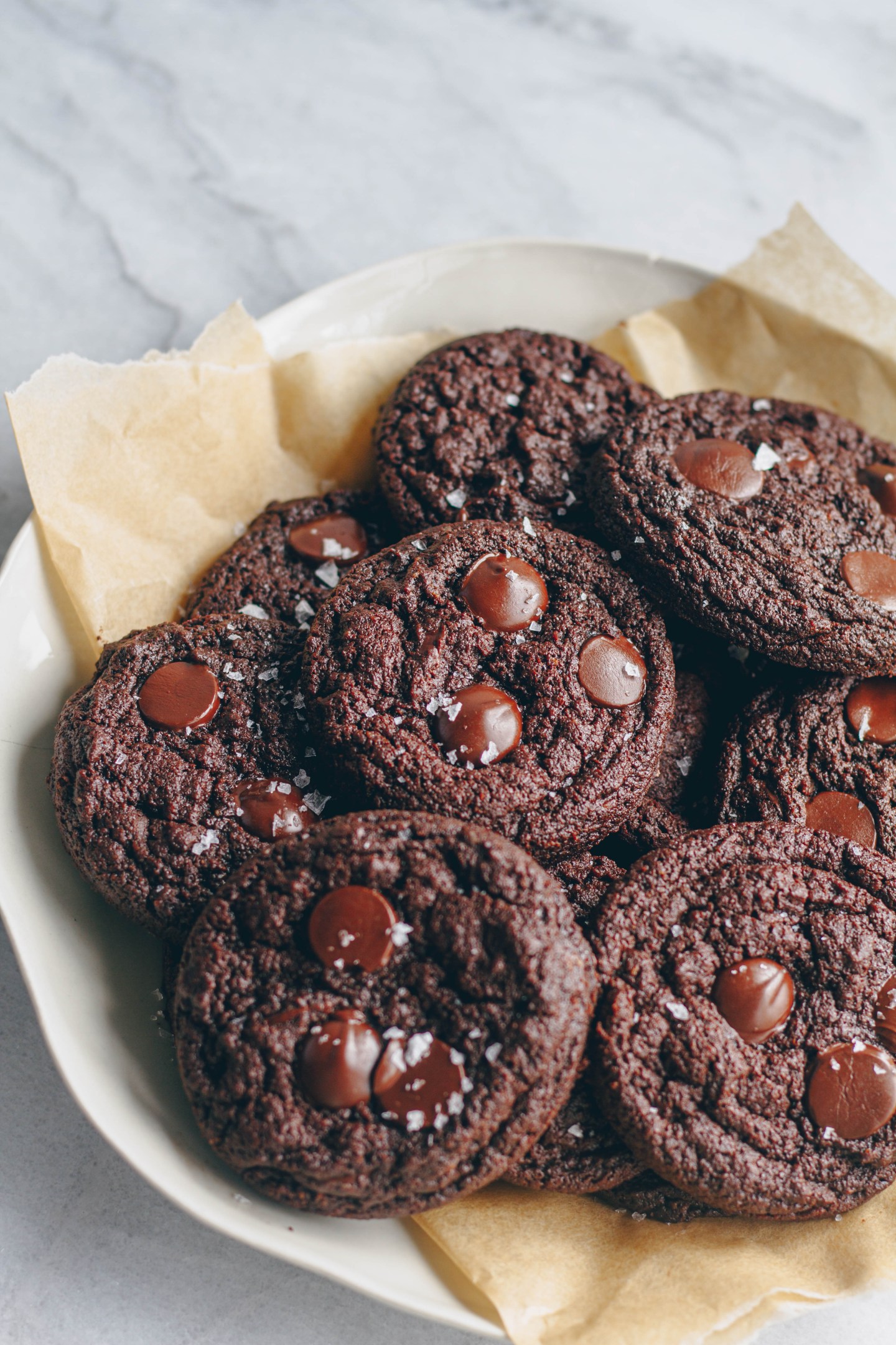 Vegan Dark Chocolate Brownie Cookies