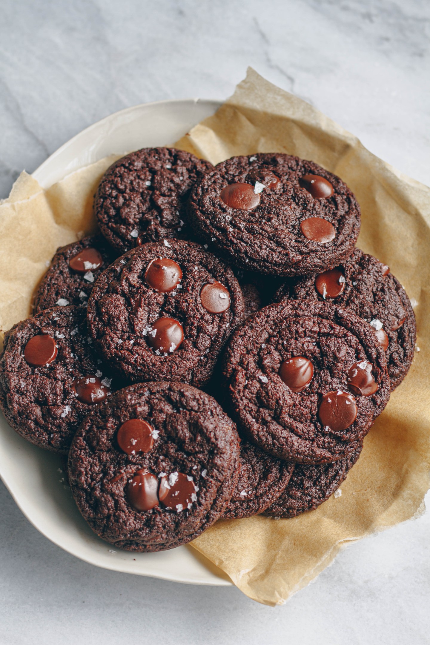 Vegan Dark Chocolate Brownie Cookies
