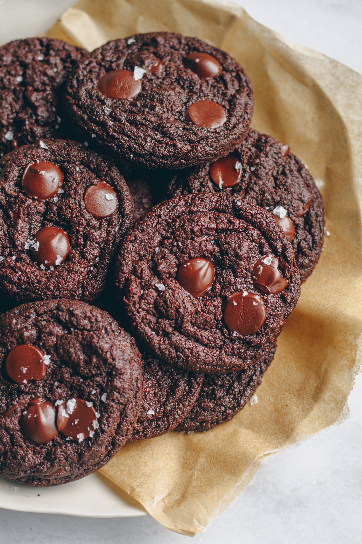 Vegan Dark Chocolate Brownie Cookies