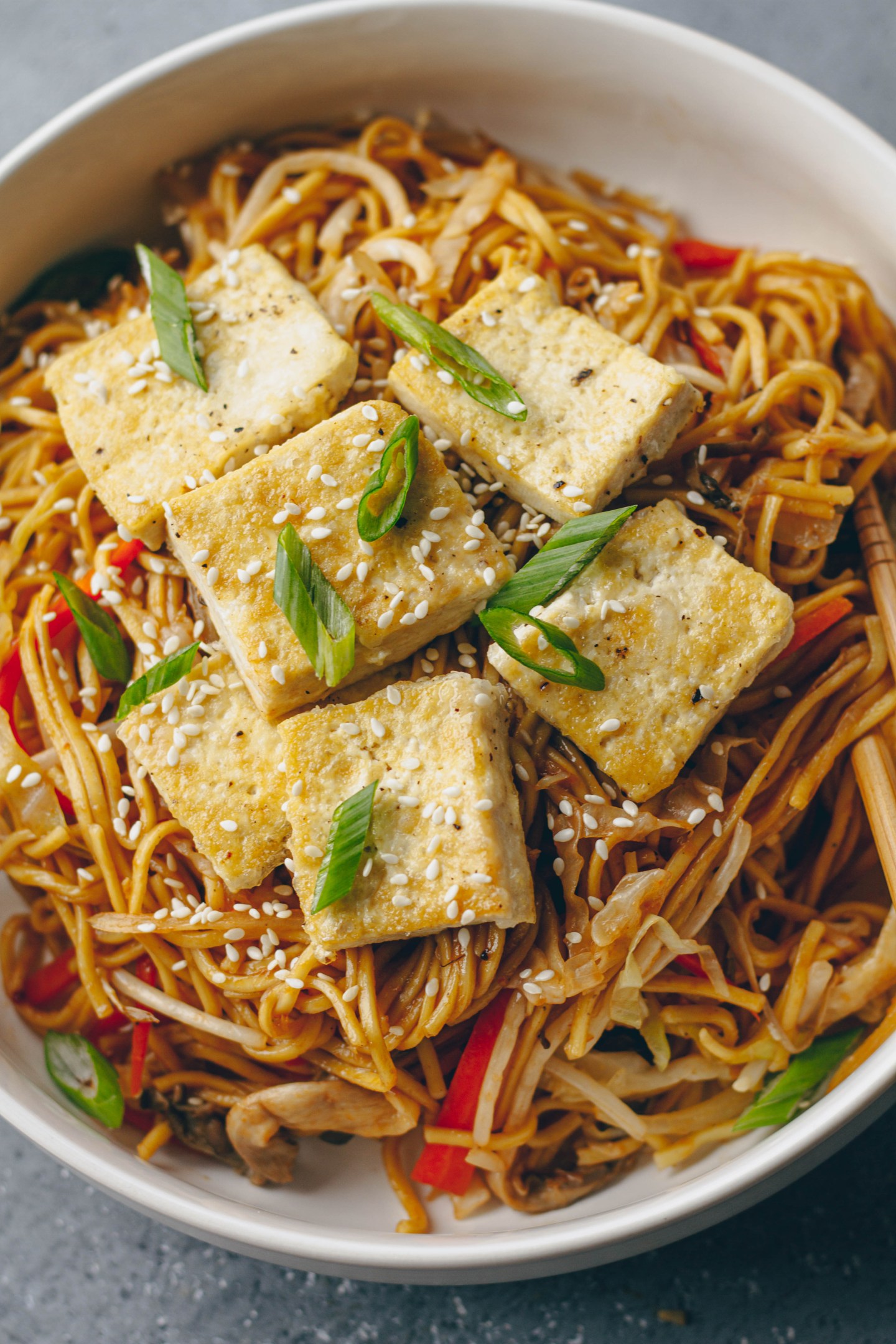Oyster Mushroom Yakisoba with Tofu