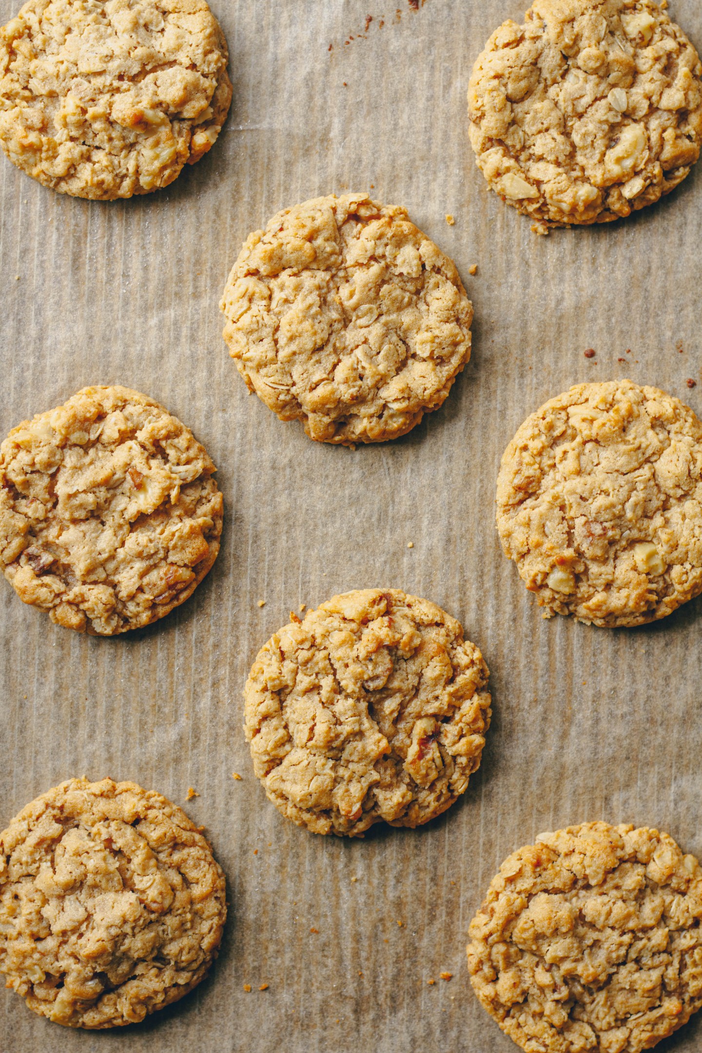 Chewy Peanut Butter Oatmeal Cookies