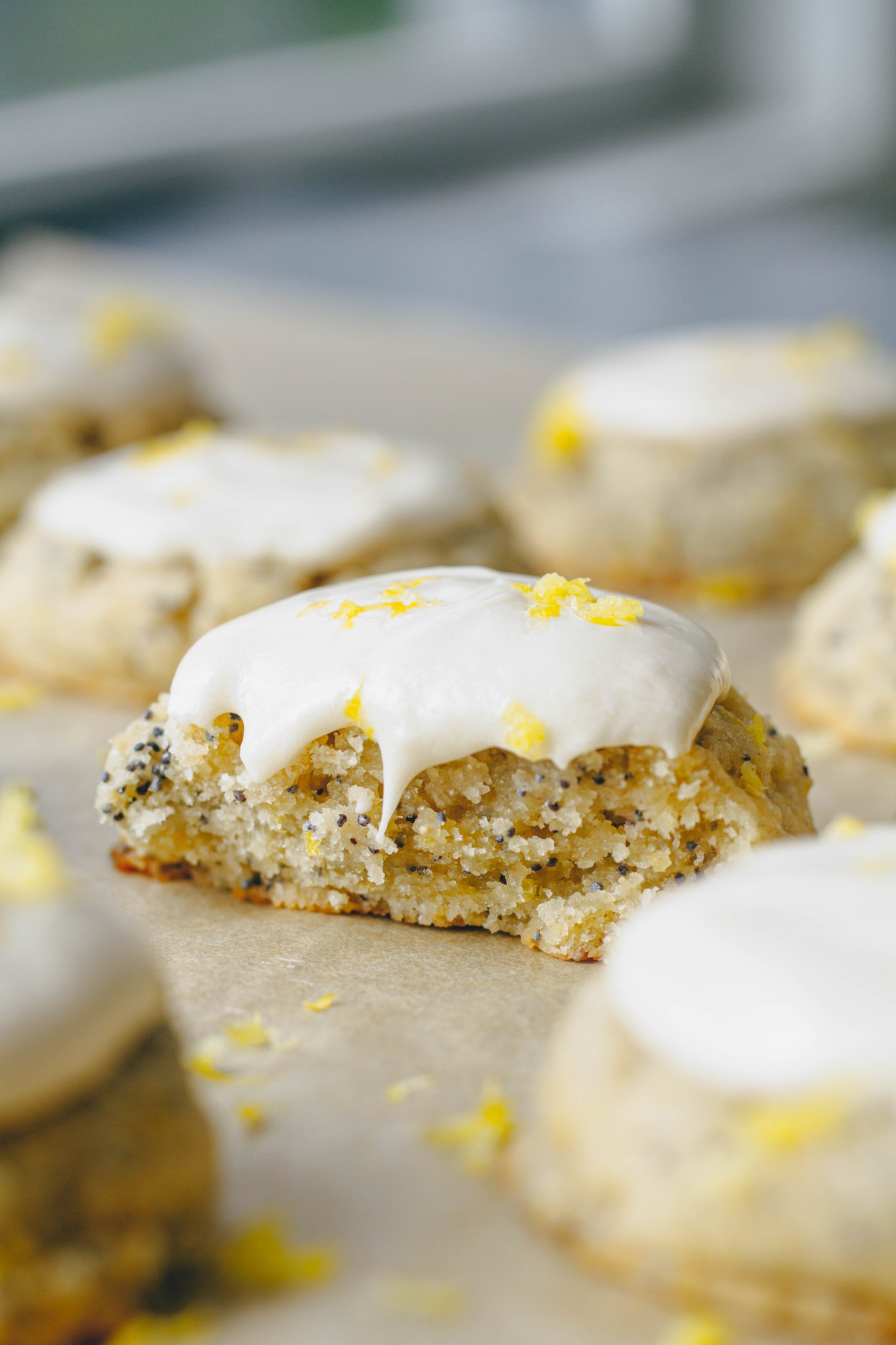 Vegan Lemon Poppyseed Cookies