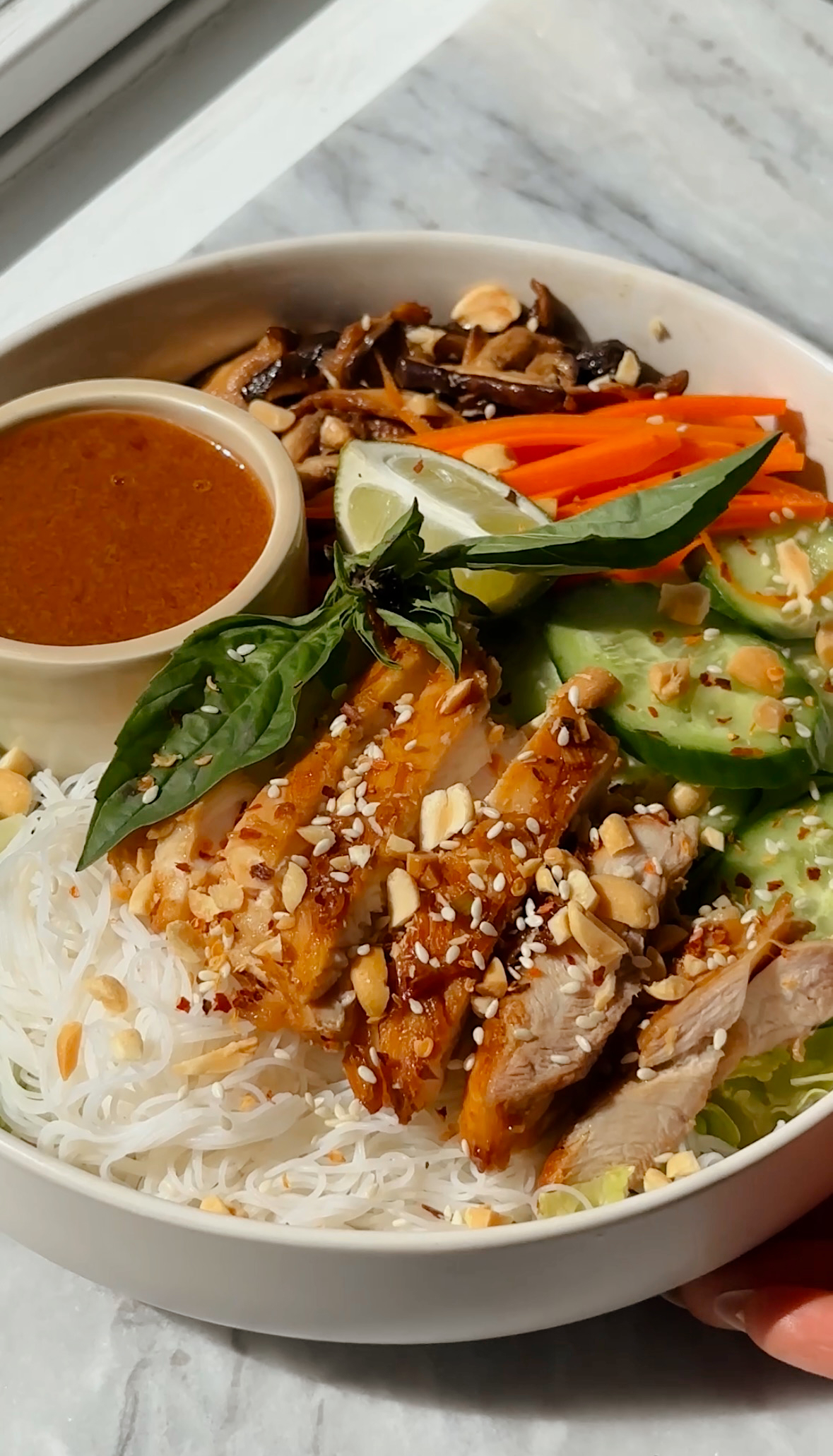 Lemongrass Chicken Vermicelli Bowl